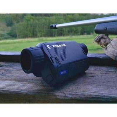 Велика різниця. Pulsar Axion KEY XM30 проти XM22