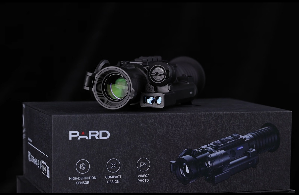 Прицел ночного видения Pard NV008SP3 LRF 50mm, установленный на охотничьем карабине